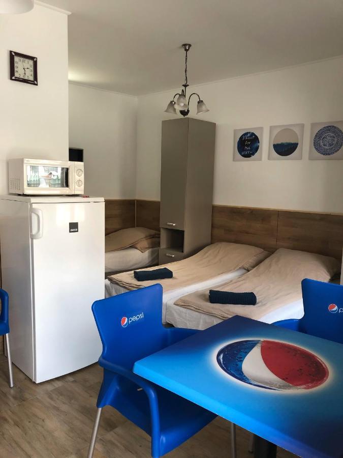 Avas Apartman Miskolc Buitenkant foto