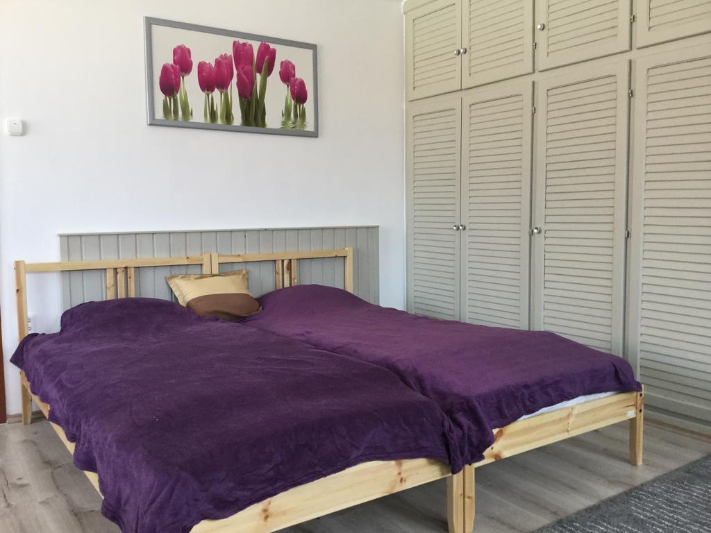 Avas Apartman Miskolc Buitenkant foto