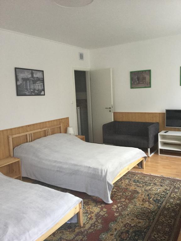 Avas Apartman Miskolc Buitenkant foto